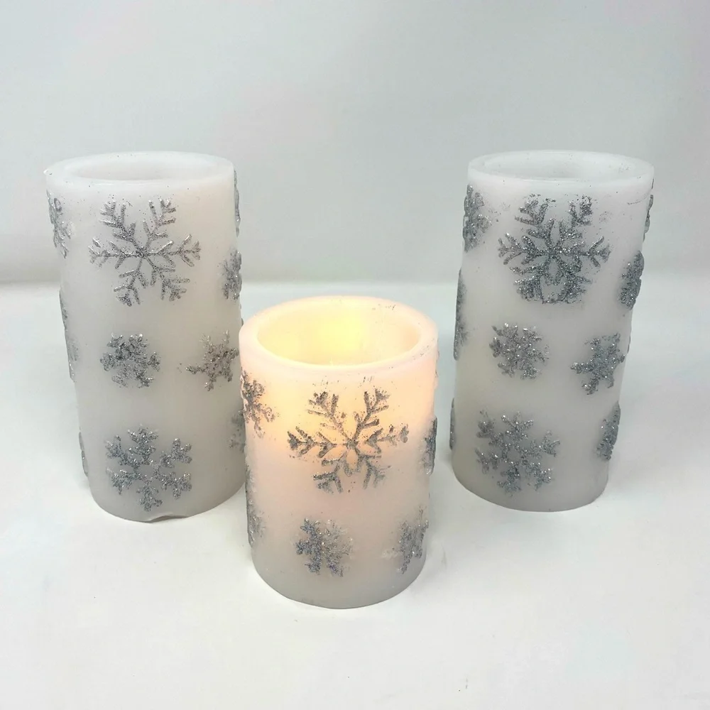 Set of 3 Silver & White Faux Snowflake Glitter Candles